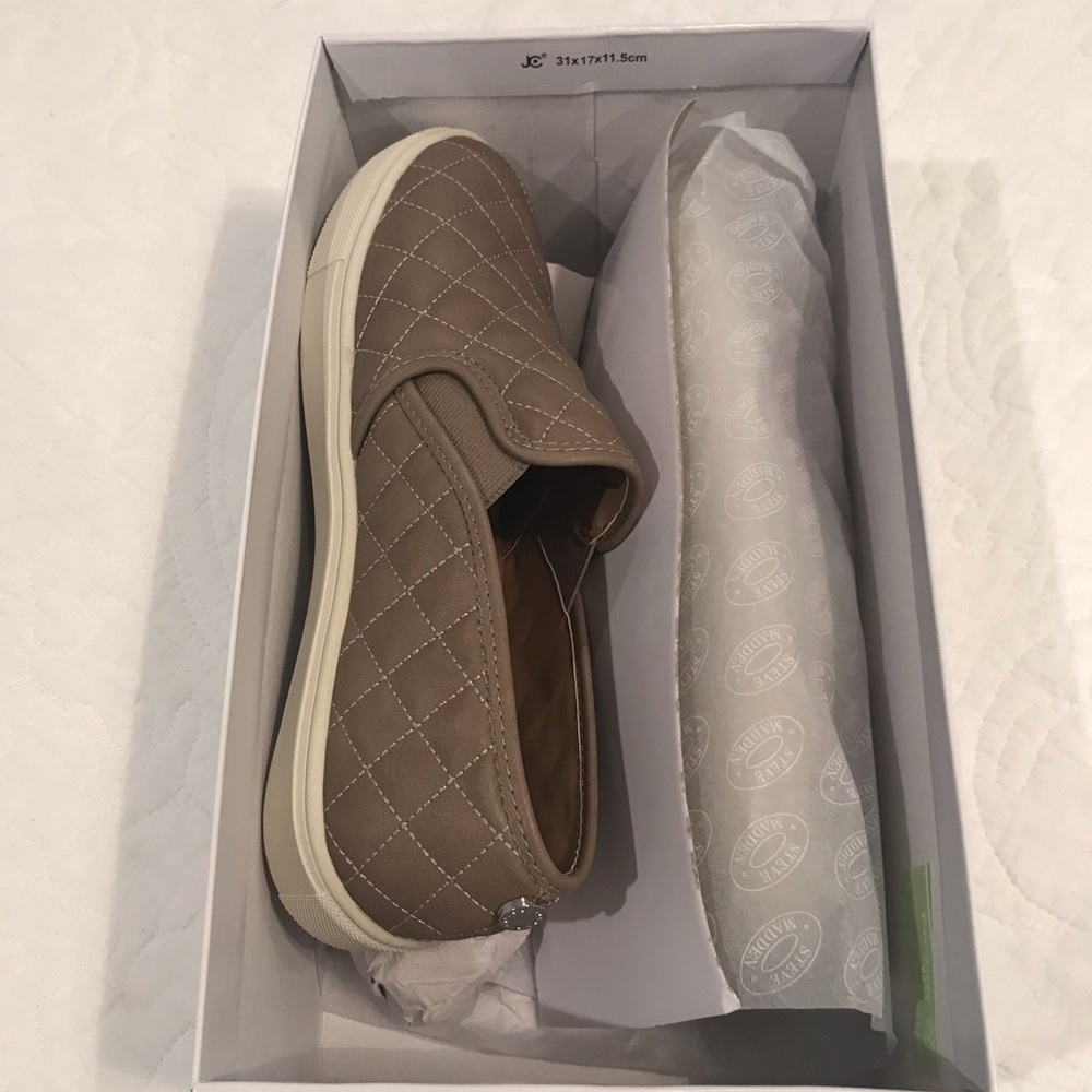 Steve Madden Loafers